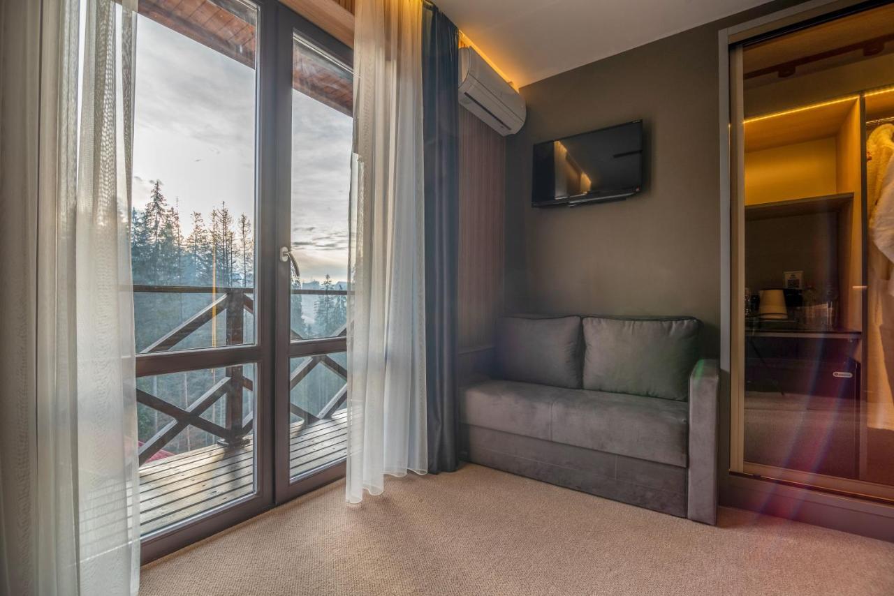 Mk Resort Bukovel Bagian luar foto
